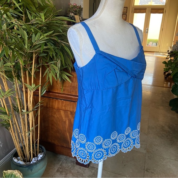 Ann Taylor LOFT Blouse Size 10 Blue Periwinkle Embroidered White Eyelet Circle - Picture 8 of 13
